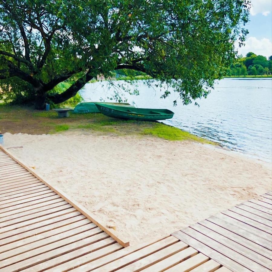 Add Story Villa Rēzekne Exteriör bild