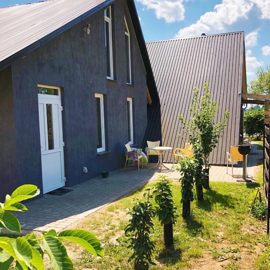 Add Story Villa Rēzekne Exteriör bild